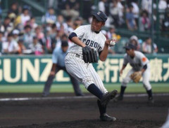 【動画】中国プロ野球、フニャフニャ投法で抜群のコントロールを誇る投手が革命を起こす