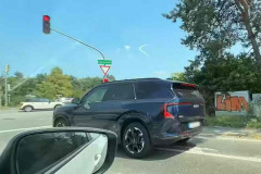 【悲報】タカさん「ヨーロッパは中国車韓国車がいっぱい走ってる。日本車はない。キアかっこいい」
