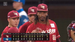 【日本ハム対楽天24回戦】楽天が延長１２回死闘制した！　荘司康誠５回無失点８Ｋ力投　中島大輔が執念スクイズ　救援陣も延長戦で必死のリレー　日本ハムは痛恨敗戦で２位浮上逃す