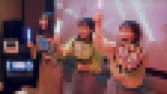 【悲報】母が推しのライブに行った日、自宅に帰るとゴミ箱にバリバリに折られた推しのCDが捨ててあった →犯人は◯◯だった