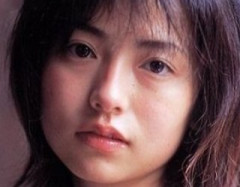 【画像】30年前のセクシー女優、今見ても・・ギリのギリイケるか？