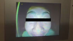 【恐怖映像】不動産営業が玄関でインターホンを連打…ホラー映画のような最悪の録画が残る→警察もマークする要注意人物だった・・・