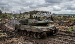 ウクライナ軍にレオパルト戦車が参戦した時は期待したが、今は「ドローン相手に役に立つの？」！