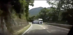 【悲報】孫悟空さん、交通事故に遭ってしまう・・・