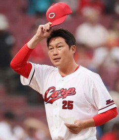 【悲報】松田オーナー「新井くんさぁ…なんで落ち込んでるの？1～2年目みたく明るく元気よくやらんかい！」