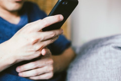 最近（5日前ぐらい）に振られたんだけど、振られた直後に私に頼ってきて、しばらく私の家に滞在すると言ってきた…