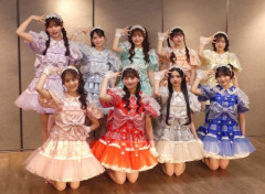 MORE　STAR　体調不良のメンバー2人が脱退を発表　FRUITS　ZIPPERらの妹分