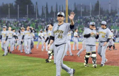 【阪神】２位巨人が敗れ優勝マジック６　１・５差→２差に拡大　休養日に連覇前進、残り９試合