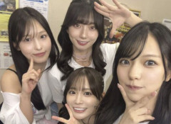 【画像】人気セクシー女優「すごいメンツで写真とった」ｗｗｗｗｗ