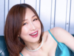 【悲報】森口博子さん、ボディコン画像投稿でインスタのアカウントを凍結されてしまう・・・
