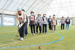 【悲報】ジジババさん増えてるのにゲートボール人口激減してるのおかしくね？🥺・・・・・・・・・