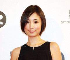 【画像】MEGUMI(46)「こんなおばさんでいいの？ww」⇒♡♡