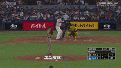 大谷翔平、第二打席で二試合連続安打となるライト前ヒット！！！！！！！！！！！！
