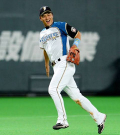 金子誠(33) 打率.304 本塁打14 打点66 OPS.818