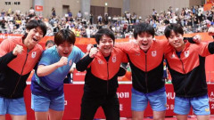 卓球男子団体、日本が中国を撃破し60年ぶり金メダル！張本智和が2勝の活躍、44年ぶりの決勝で悲願達成【アジア大会】