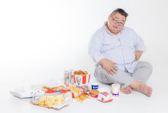 【速報】大食いYouTuber、ガチで逝く・・・・