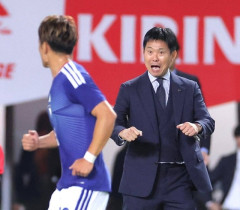 ◆朗報◆イチオシの塩貝がゴールして嬉しすぎた森保監督、目がガンギマリ🤔