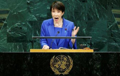 【悲報】高市早苗「う～ん、この演説の原稿は何か物足りないなぁ！せやっ！敵国条項削除を入れなきゃ」