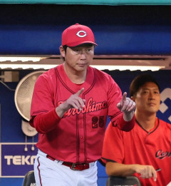 カープ新井監督のリクエスト要求『もみじ饅頭型』な説ｗｗｗ