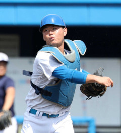 【朗報】広島、ドラ1候補に青学・鈴木＆渡部ら3人浮上w w w w w w w w w