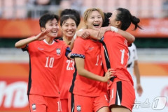 韓国人「サッカー女子日本代表が4-0でフィリピンを粉砕！日本代表が4発快勝でベスト4一番乗り」