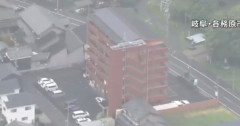 【悲報】父親が娘2人を6階から落とした疑い 三浦友和逮捕
