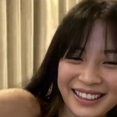 【朗報】広瀬すずさん、配信中にうっかりアレが見えてしまう・・・