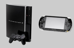 【衝撃】スイッチ世代の若者「持ち運び用とTV用で機種が分割されてるプレステの仕様を知って驚いた」