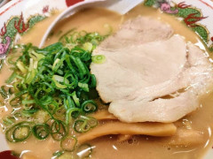天下一品（値段高い、麺不味い、具材不味い、スープ最高）← このラーメン屋www