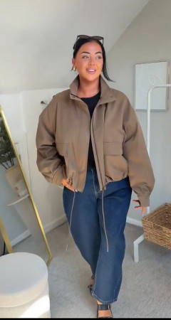 【衝撃】着痩せした女さん、脱いだ結果wwwwww