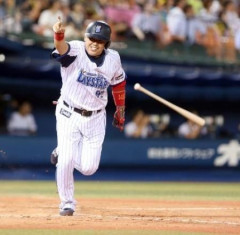 横浜DeNAベイスターズ初代四番 中村紀洋(2012～2014) 34試合 .256(117-30) 0本 15打点 出塁率.336 OPS.652