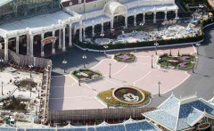 【悲報】ディズニー、「高くても来る客」に振り切った結果…