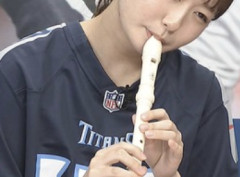 【画像】日テレのキュートな女子アナ、「笛」を吹く姿がえっちすぎる