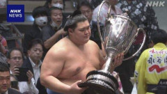 【朗報】大の里さん、安青錦との千秋楽相星決戦を制して涙の6度目V 1人横綱の意地見せ秋3連覇ｗｗｗｗｗｗｗｗｗｗ
