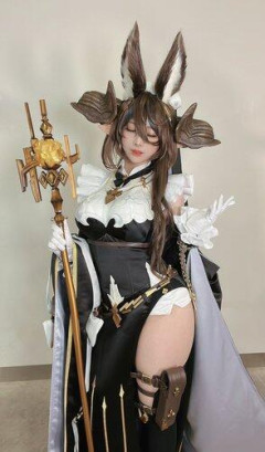 【動画あり】セクシーすぎるコスプレイヤーが見つかるｗｗｗｗｗ