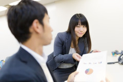 【悲報】ワイ、職場の女上司に誘惑されて手を出してしまった結果！！⇒！