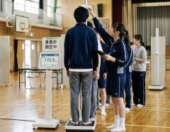 【悲報】日本人が中韓に比べてチビな理由、判明する