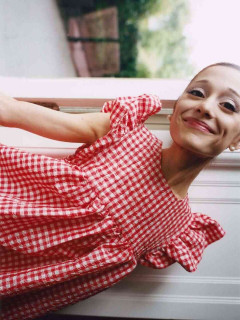 「本当に大丈夫？」休養中のアリアナ・グランデ、最新写真にSNS騒然「怖い」健康を心配する声が再燃