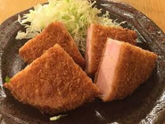 ハムカツは薄くあるべきか厚くあるべきか