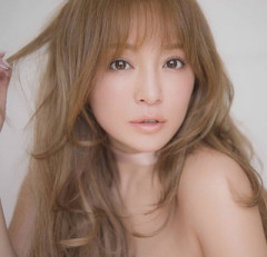 【悲報】浜崎あゆみさん、「顔が変わった？」と言われお気持ち表明してしまう