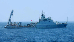 中国海洋調査船が尖閣諸島沖のEEZ内を集中調査、柵状に塗りつぶすように航行…海底地形などの情報収集か！
