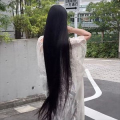 幽霊のような女性声優が発見される・・・😱