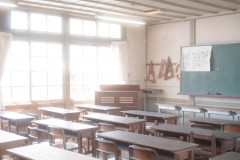 小学校の教師やってるけどもうやめたい　辛い
