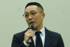 【悲報】スマイリーキクチ、電車内の“ぶつかり男”を嘆く「惨めな人生だと思う」