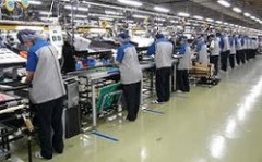 製造現場で無口でひたすら単純作業みたいな仕事してる人たちって鬱にならないの？