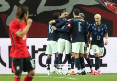 韓国サッカー代表、日本が3-1で勝利したウルグアイに1-4のボロ負け、韓国のネチズン大ショック