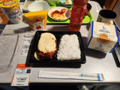 コンビニ弁当を食べるよ～！（※画像あり）