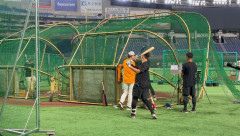 巨人・岸田行倫が1軍に合流