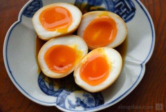 【悲報】煮卵作るために今卵8個茹でてる