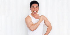 【悲報】なかやまきんに、なんか変な宗教にハマってる報道以来一切見なくなるｗｗｗｗｗｗｗｗｗｗｗｗ